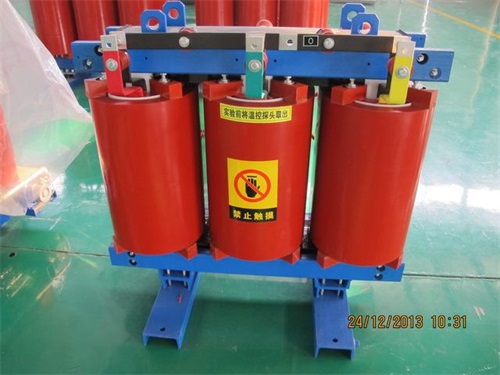 温县SCB12-315KVA/10KV/0.4KV干式变压器